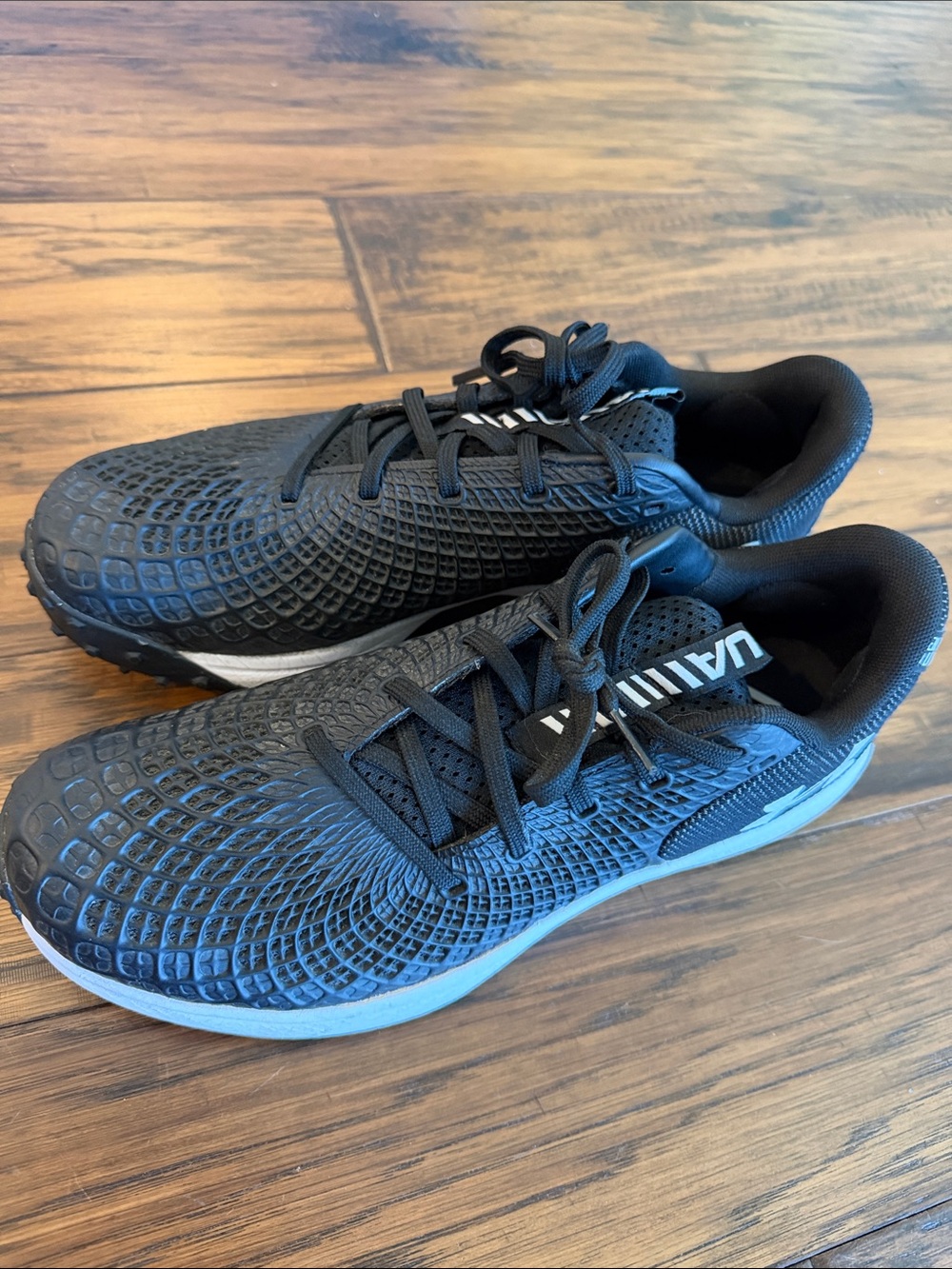 Under Armour Womens Glyde 2.0 Turf
Softball Shoes